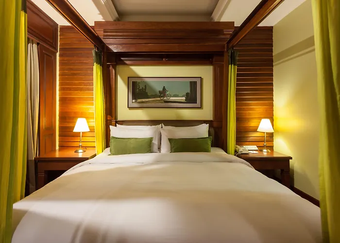 Hotel Angkor &